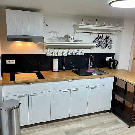 Le Berceau De Charmes Apartment